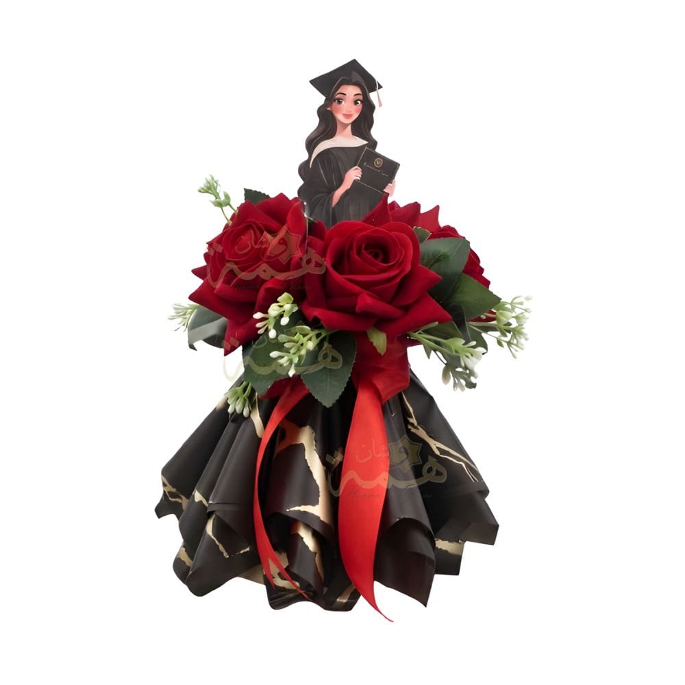 Bouquet de graduation personnalisé Bouquet de graduation fait main avec roses rouges et emballage noir et doré, idéal comme cadeau de fin d'études au Maroc.